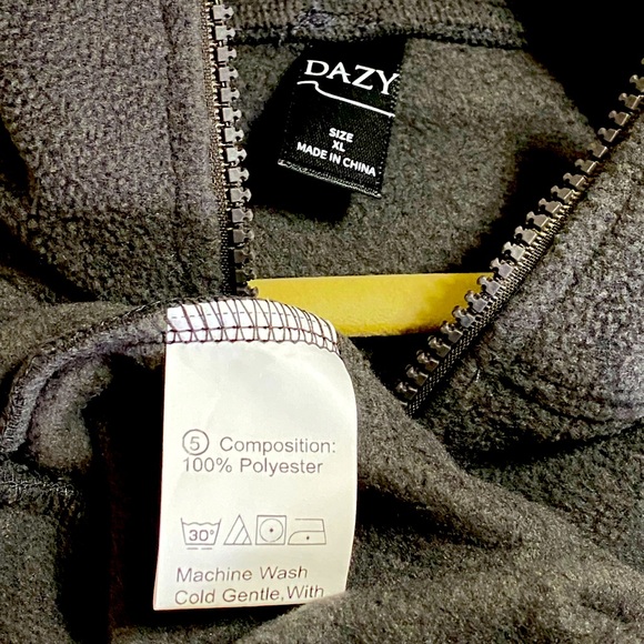 Gray Half-Zip Pullover - Picture 4 of 4